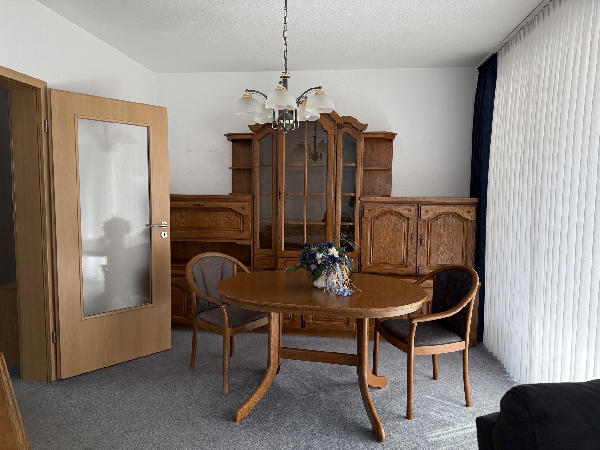 Immobilienangebot - Nieheim - Alle - Neuwertige Eigentumswohnung !