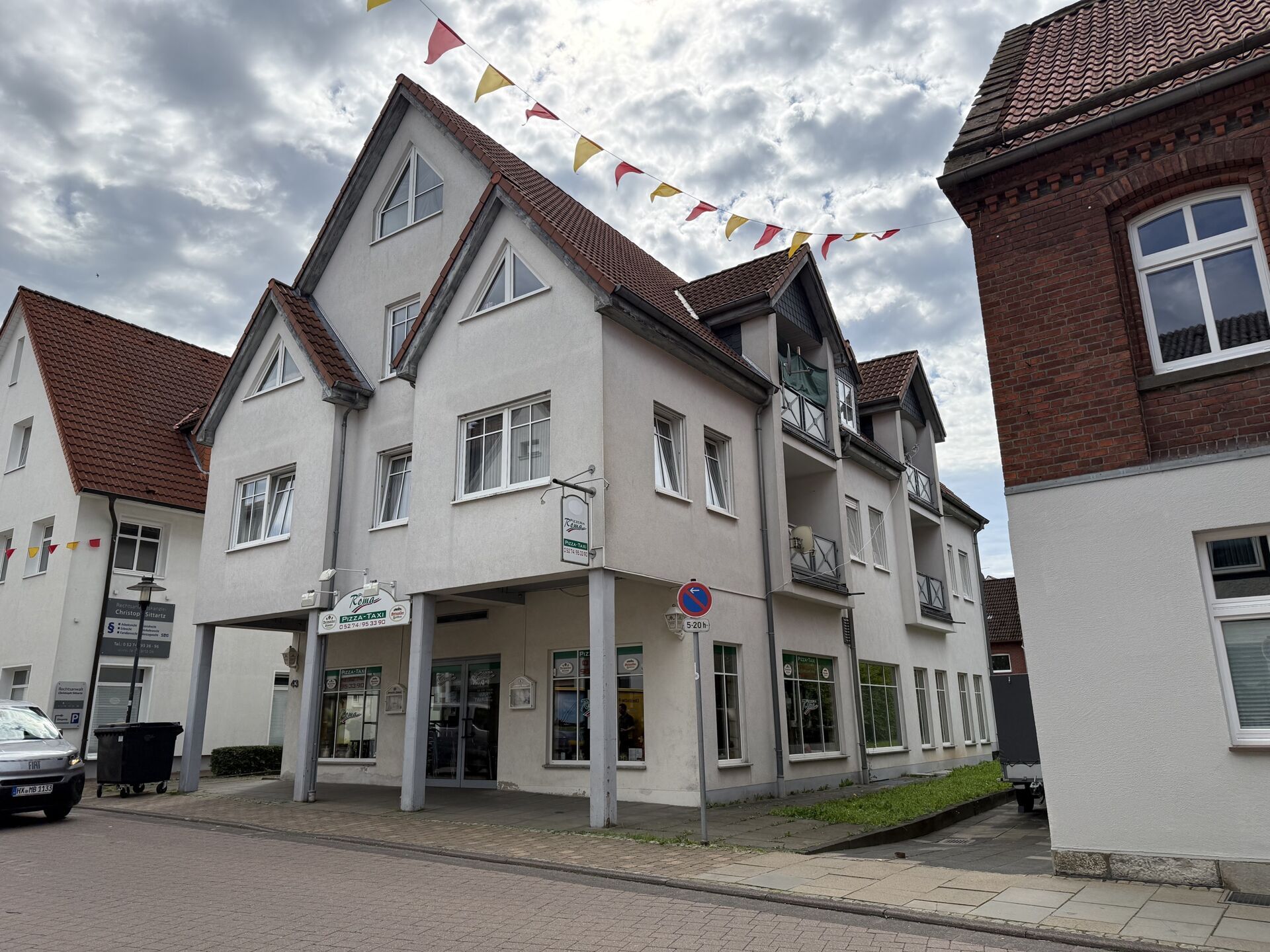 Immobilienangebot - Nieheim - Alle - Neuwertige Eigentumswohnung !