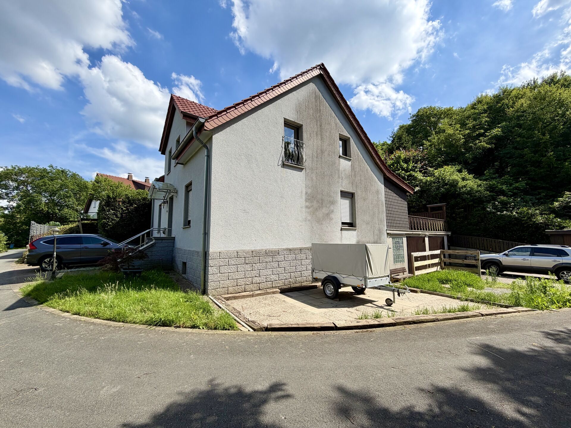 Immobilienangebot - Salzkotten - Alle - Einfamilienhaus mit großem Grundstück und viel Potenzial