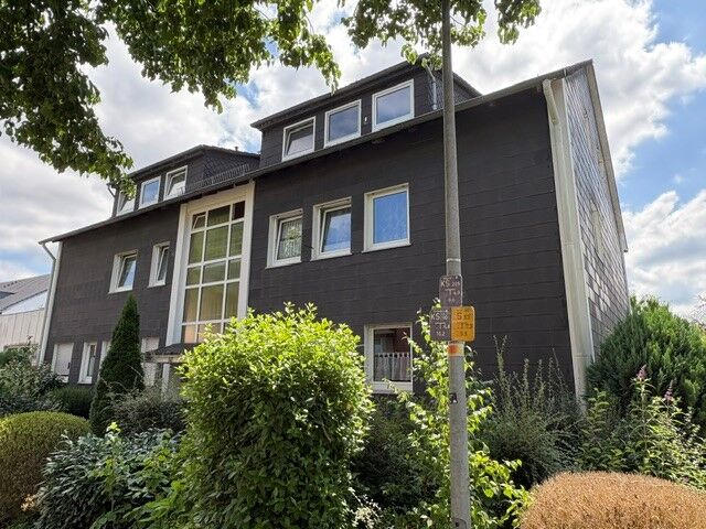 Immobilienangebot - Höxter - Alle - Mehrfamilienhaus mit Hallenanbau im Zentrum vom Höxter sucht neuen Besitzer!