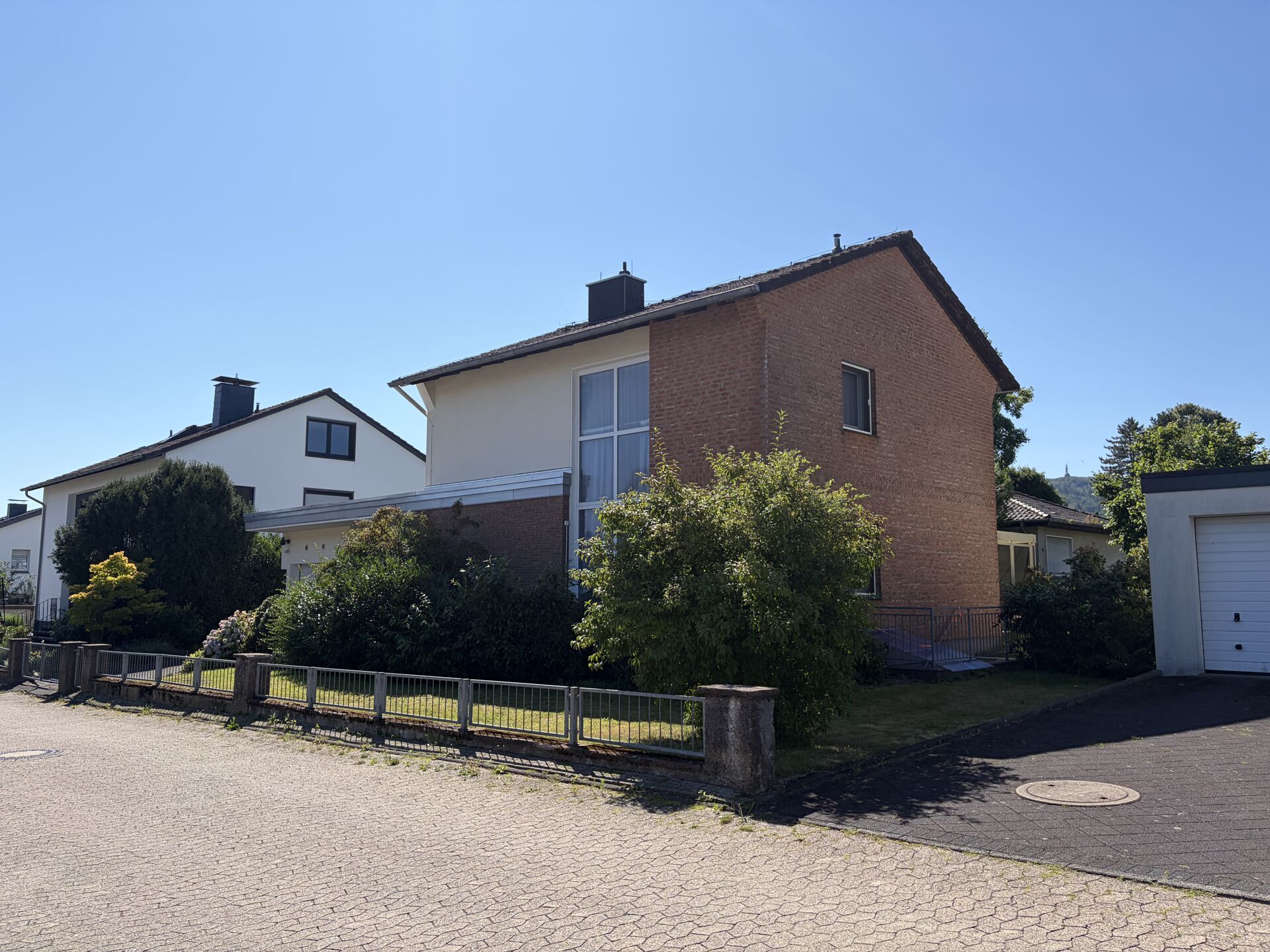 Immobilienangebot - Detmold / Hiddesen - Alle - Ruhig wohnen am Teutoburger Wald!
