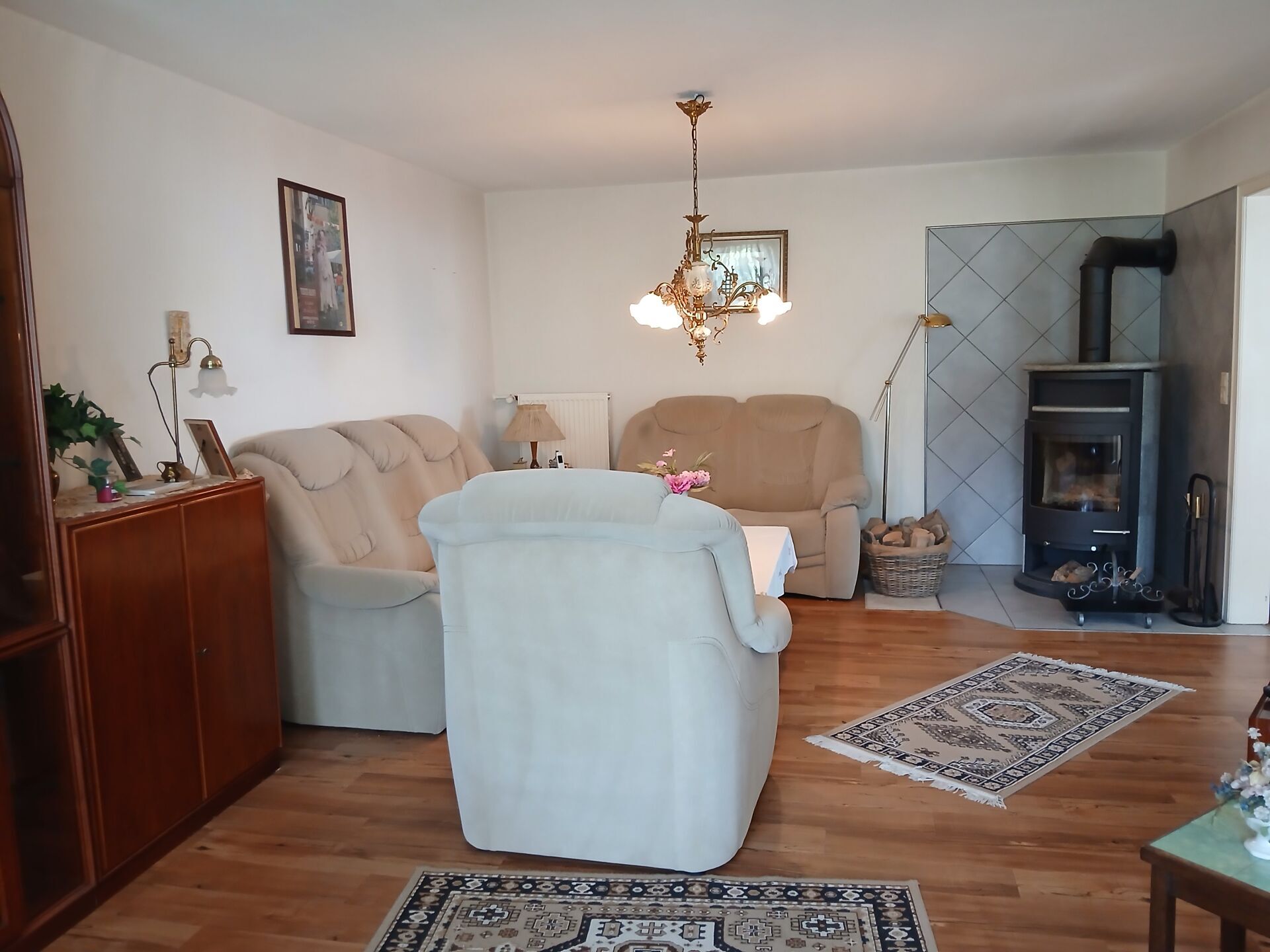 Immobilienangebot - Nieheim - Alle - Glückstreffer für die große Familie ! Nutzen Sie die Gelegenheit