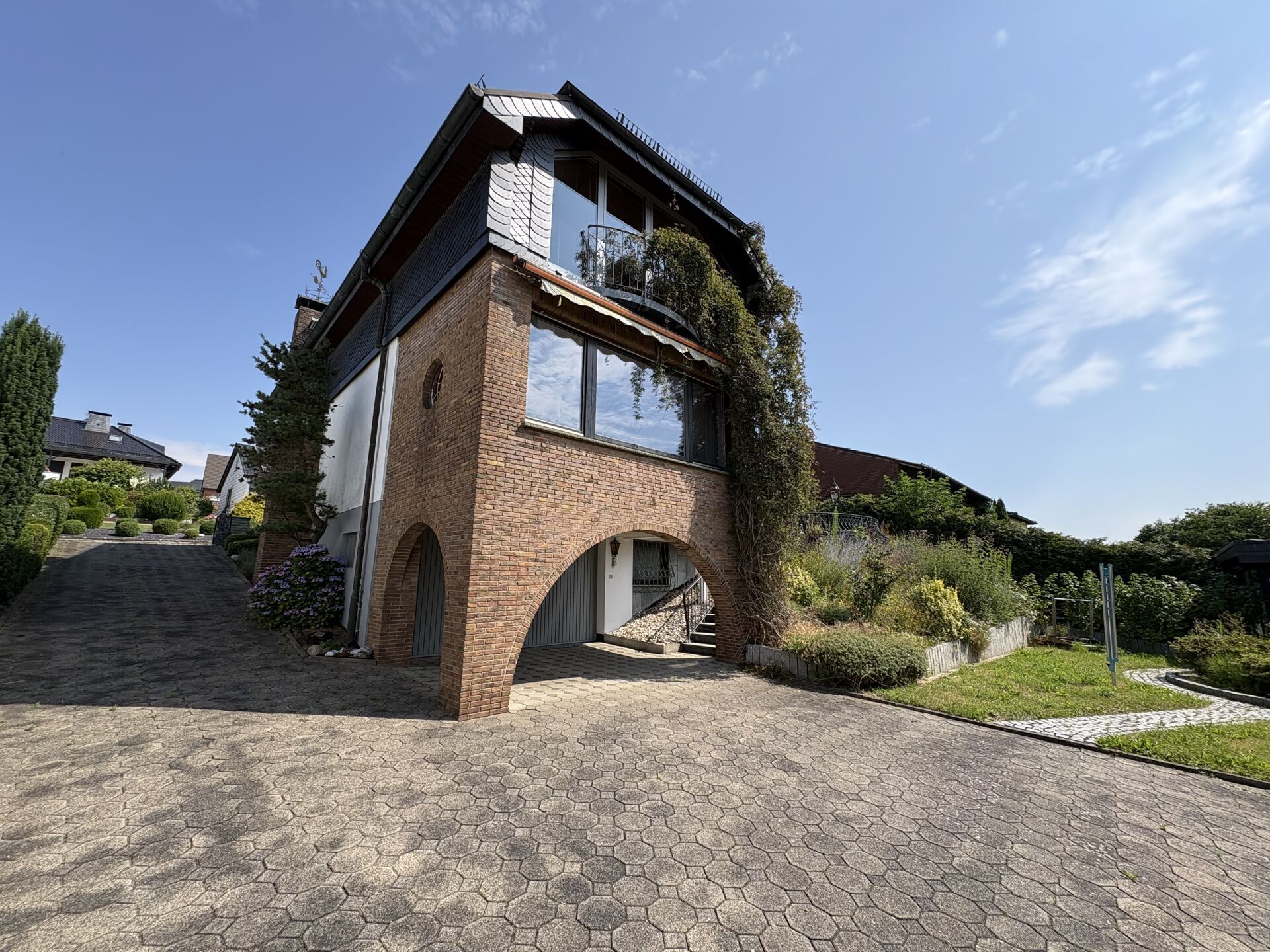 Immobilienangebot - Barntrup - Alle - Gute Aussichten für Anspruchsvolle
