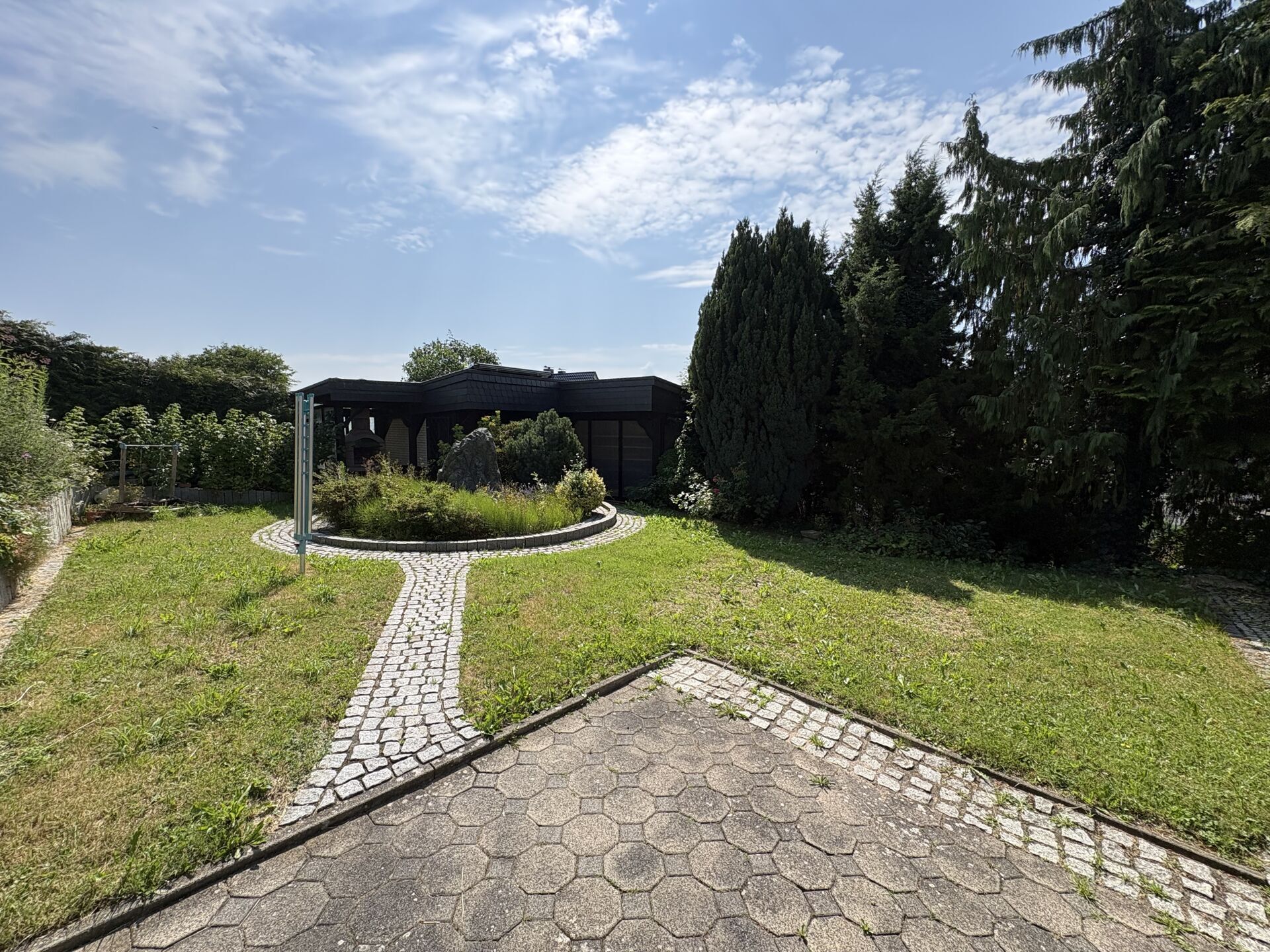 Immobilienangebot - Barntrup - Alle - Gute Aussichten für Anspruchsvolle