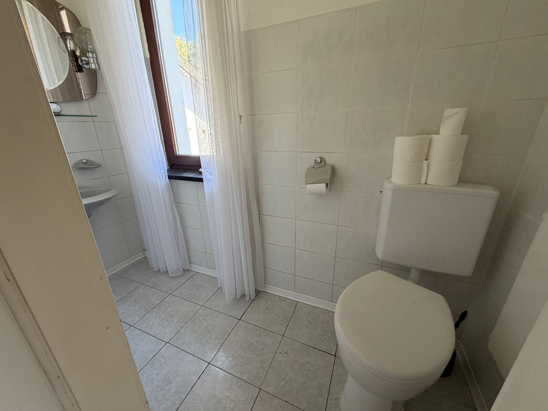 Immobilienangebot - Detmold - Alle - Doppelhaushälfte in Heiligenkirchen wartet auf Renovierungen!