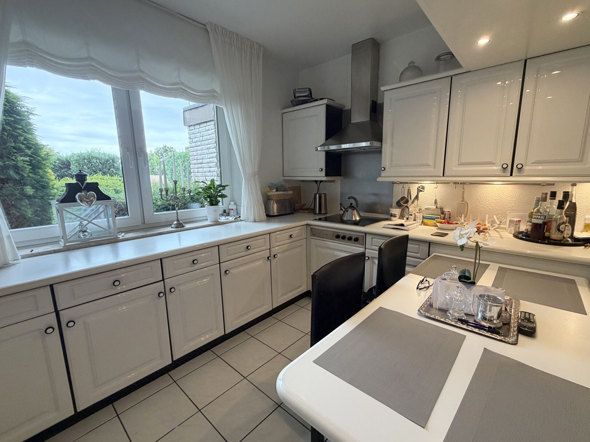 Immobilienangebot - Lage - Alle - Attraktive Doppelhaushälfte mit Garten, Weitblick und Familienkomfort