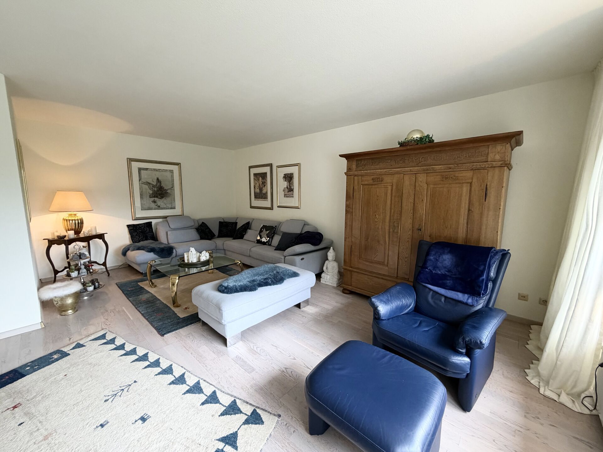 Immobilienangebot - Lage - Alle - Attraktive Doppelhaushälfte mit Garten, Weitblick und Familienkomfort