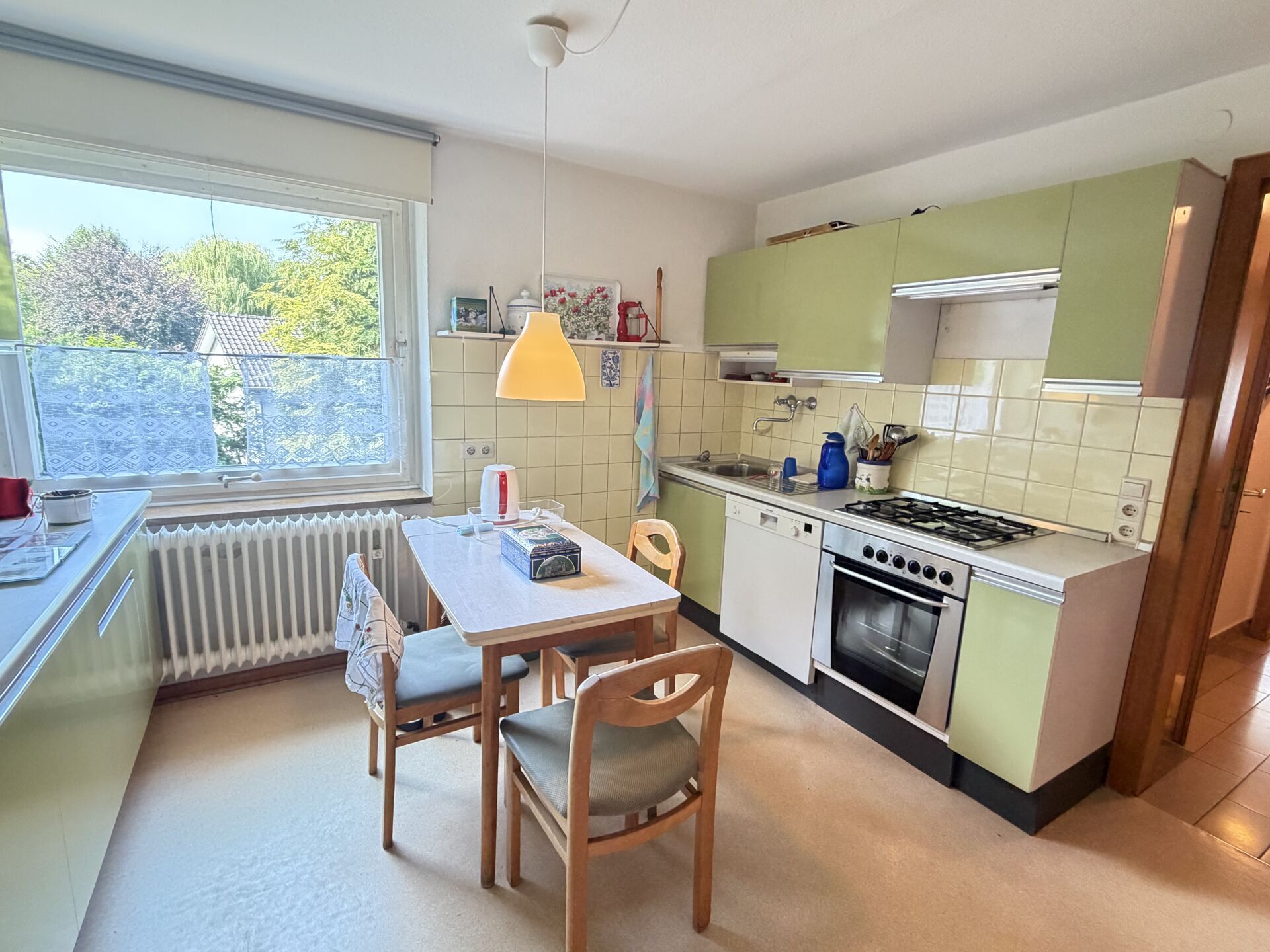 Immobilienangebot - Lage - Alle - Viel Platz, viele Möglichkeiten – Wohnhaus mit Potenzial im Ortskern von Heiden!