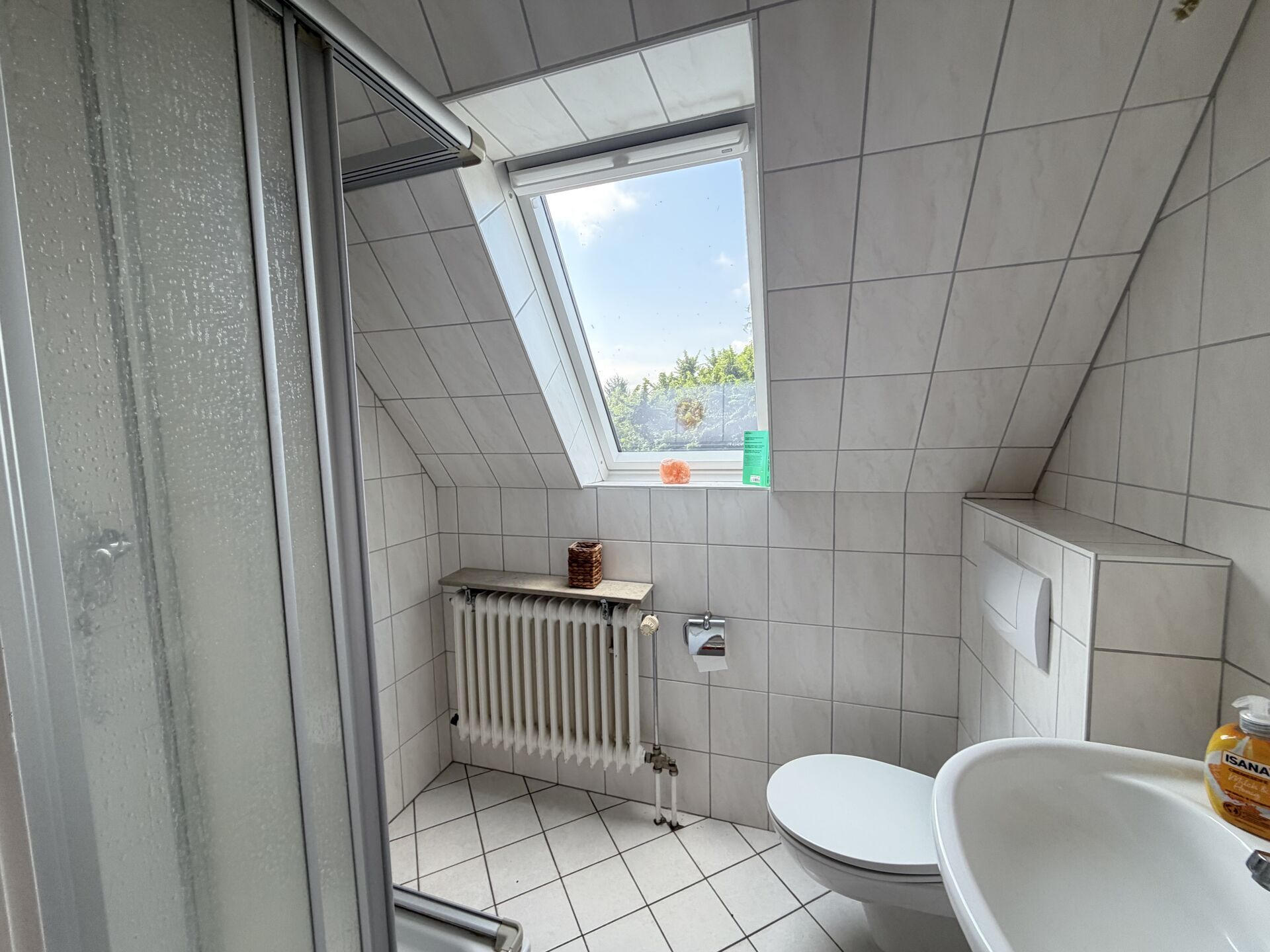 Immobilienangebot - Lage - Alle - Viel Platz, viele Möglichkeiten – Wohnhaus mit Potenzial im Ortskern von Heiden!