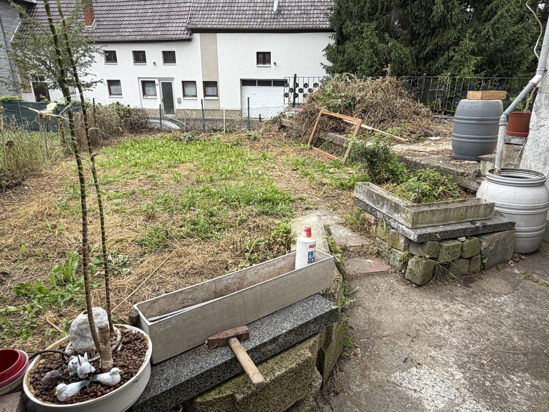 Immobilienangebot - Volkmarsen - Alle - Renovierungsbedürftiges Einfamilienhaus mit Raum für Ihre Ideen in Volkmarsen