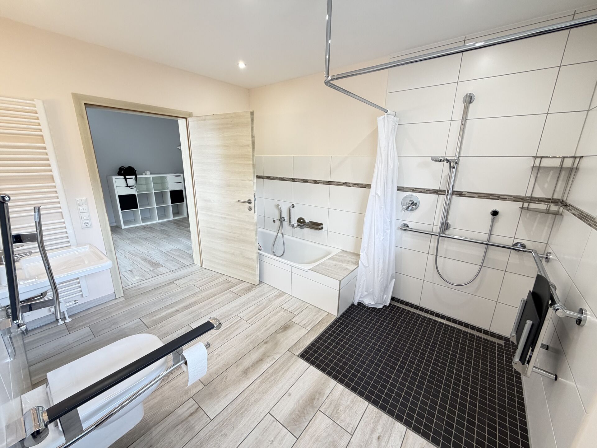 Immobilienangebot - Detmold - Alle - Zuhause ankommen: Neuwertiges Wohlfühlhaus!