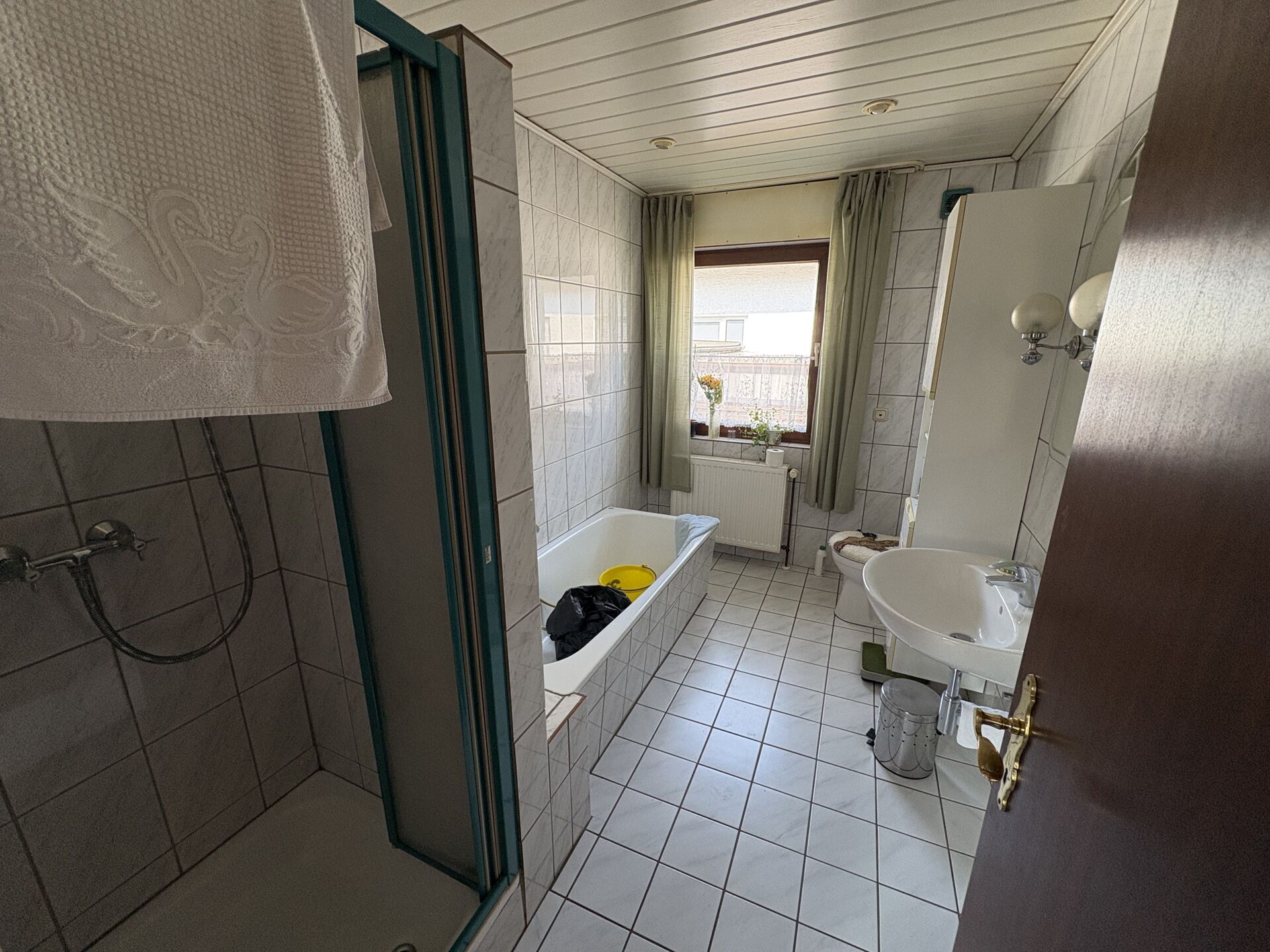 Immobilienangebot - Paderborn / Sennelager - Alle - Einfamilienhaus mit weitläufigem Grundstück und vielfältigen Möglichkeiten
