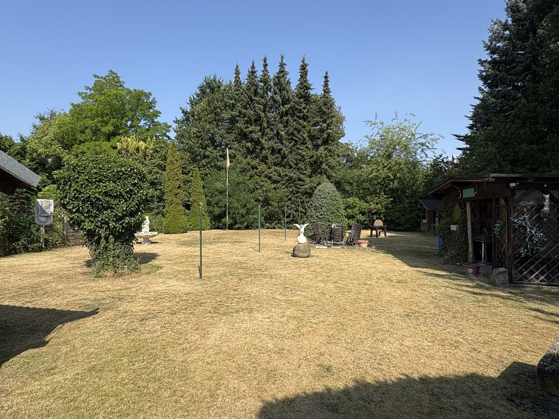 Immobilienangebot - Paderborn / Sennelager - Alle - Einfamilienhaus mit weitläufigem Grundstück und vielfältigen Möglichkeiten