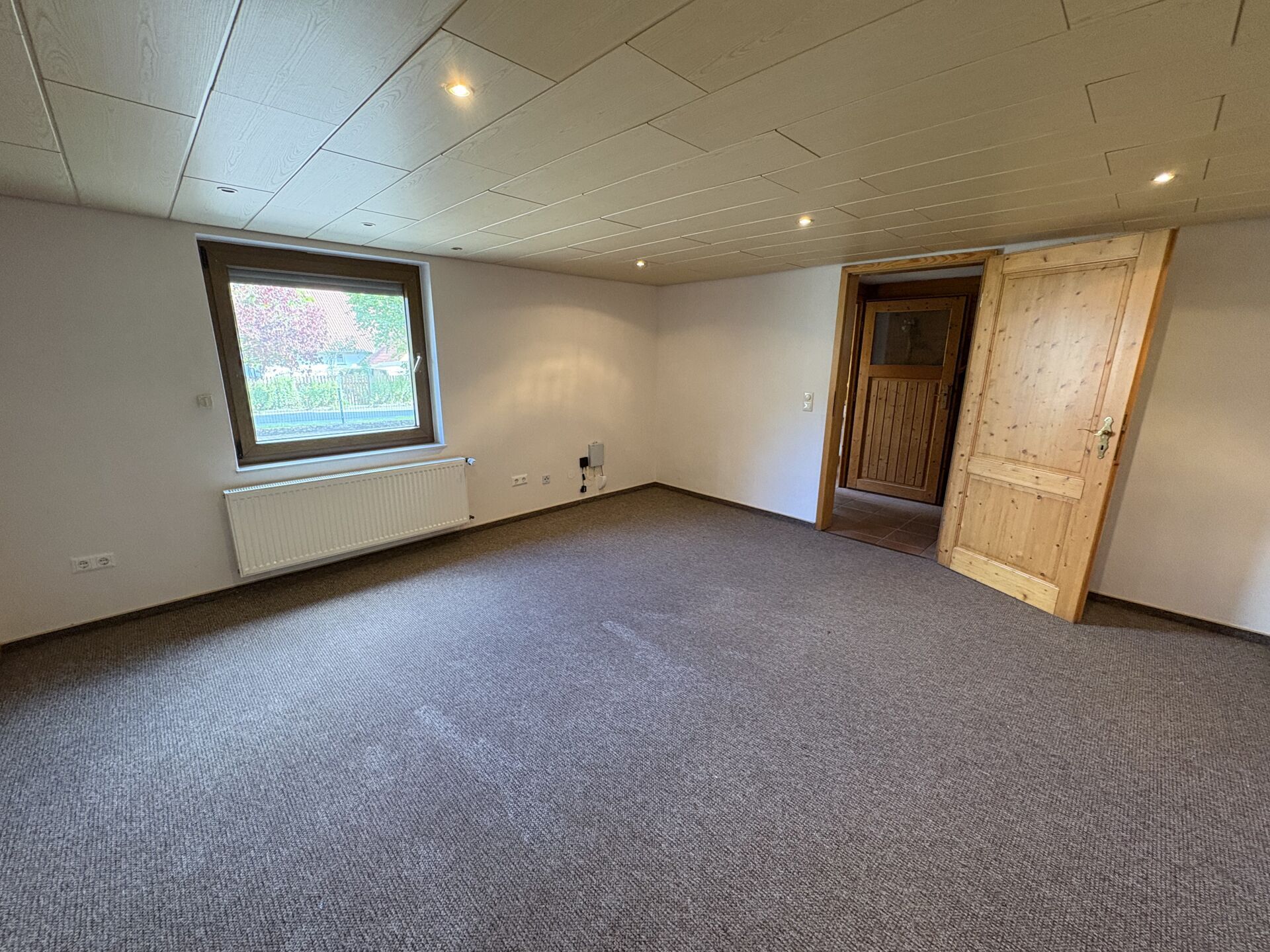 Immobilienangebot - Schieder-Schwalenberg / Brakelsiek - Alle - Wohnen und Leben in grüner Umgebung