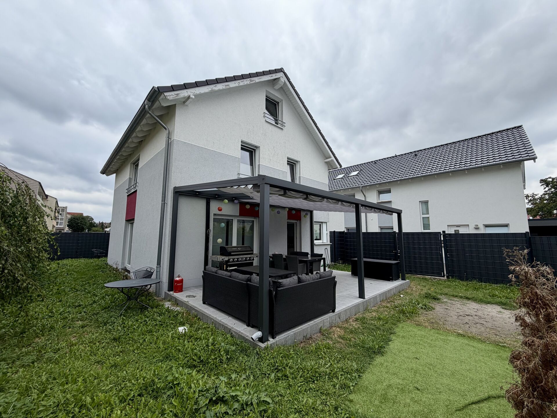 Immobilienangebot - Bad Lippspringe - Alle - Modernes Einfamilienhaus mit viel Platz für die Familie