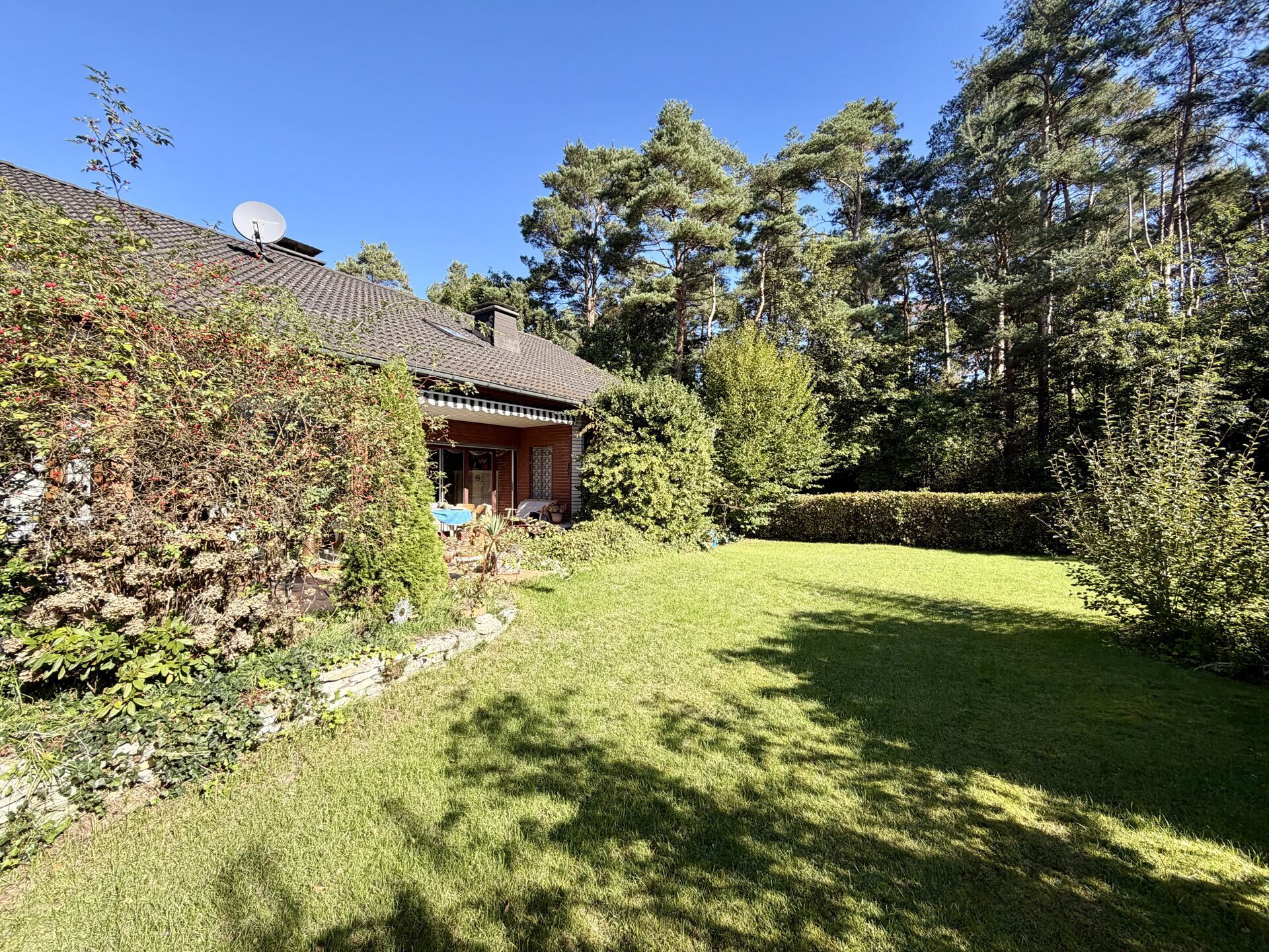 Immobilienangebot - Schloss Neuhaus / Mastbruch - Alle - Naturnah wohnen am Habichtssee : Einfamilienhaus in ruhiger Sackgassenlage