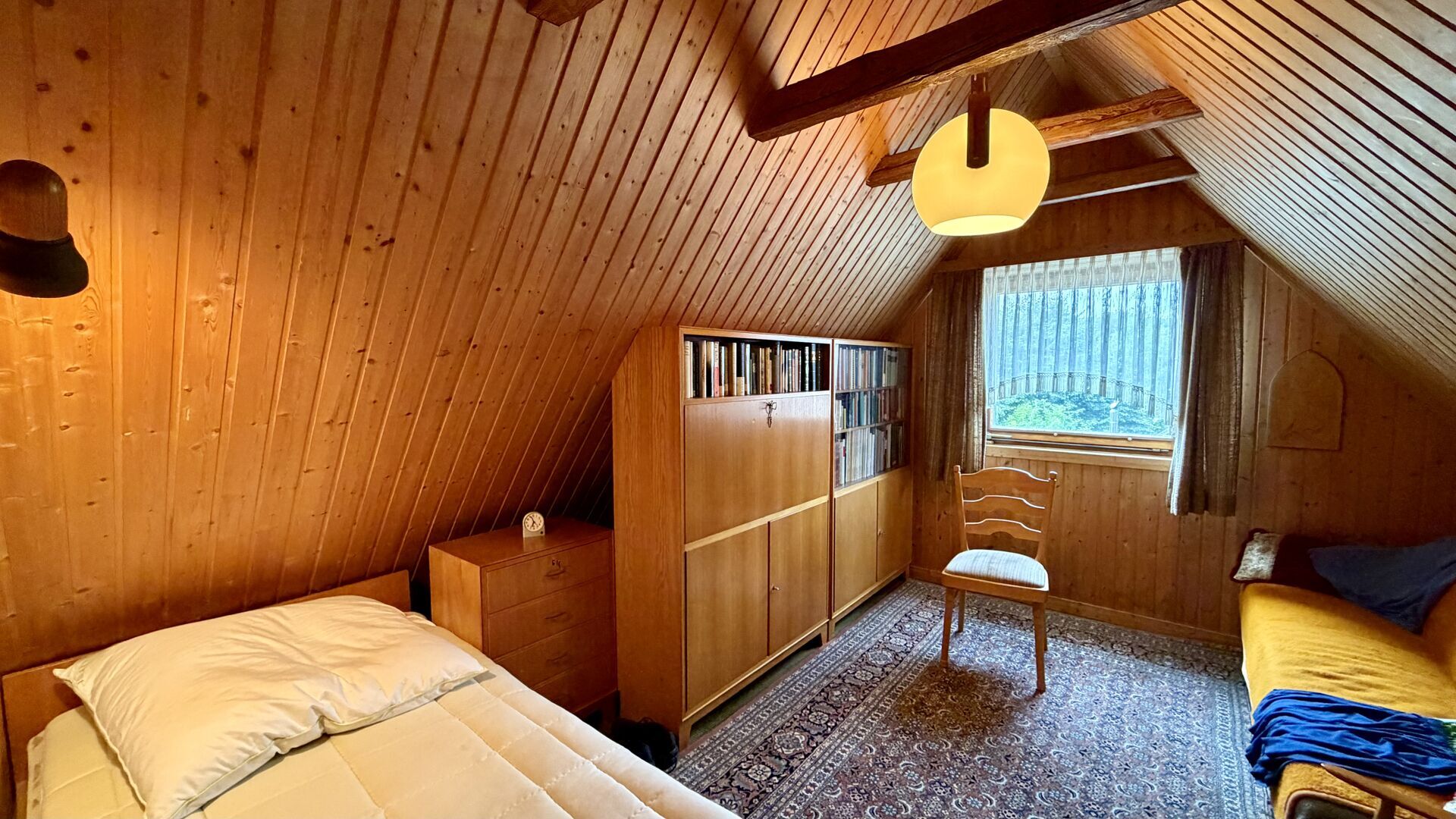 Immobilienangebot - Büren / Steinhausen - Alle - Einfamilienhaus mit weitläufigem Grundstück und Gestaltungpotenzial in Büren-Steinhausen