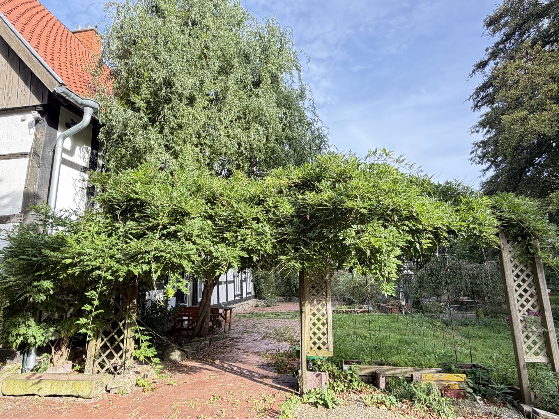 Immobilienangebot - Lemgo - Alle - Viel Raum am Fuße der Natur!