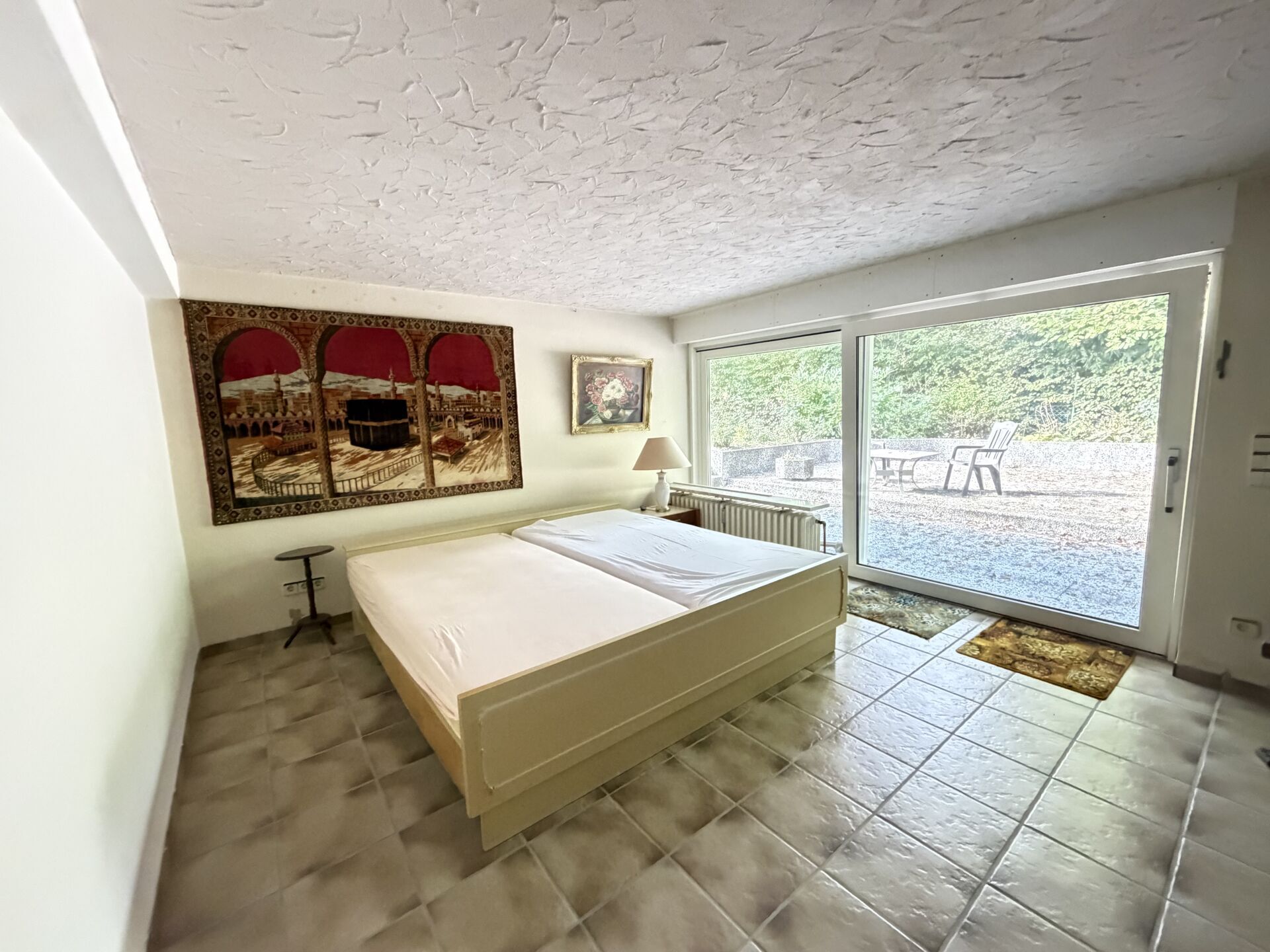 Immobilienangebot - Lage - Alle - Wohnen am Stadtwald - mit Mieteinnahmen im Gepäck!