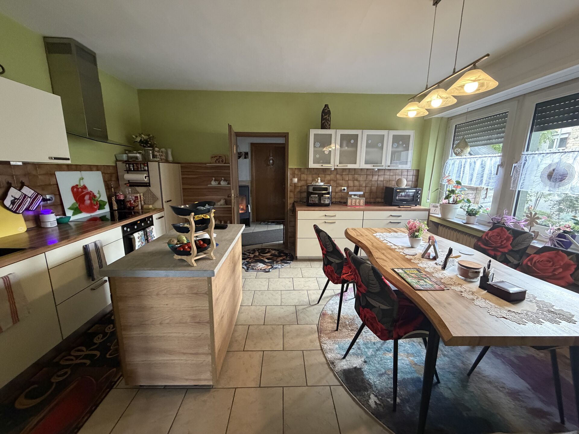 Immobilienangebot - Lichtenau - Alle - Zweifamilienhaus mit Nebengebäuden 
in Lichtenau Asseln