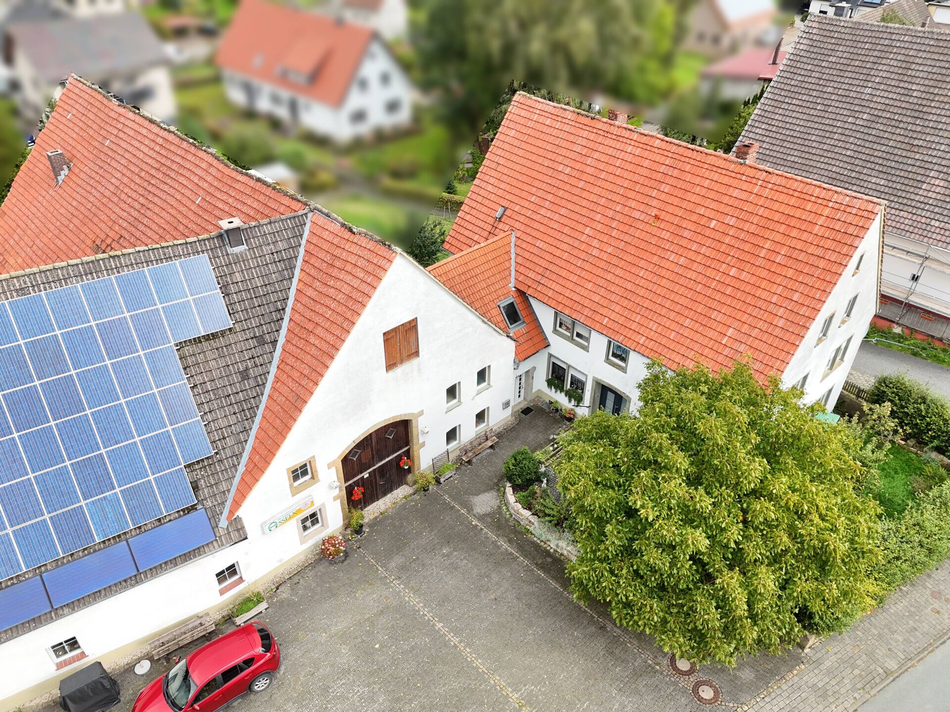 Immobilienangebot - Lichtenau - Alle - Zweifamilienhaus mit Nebengebäuden 
in Lichtenau Asseln