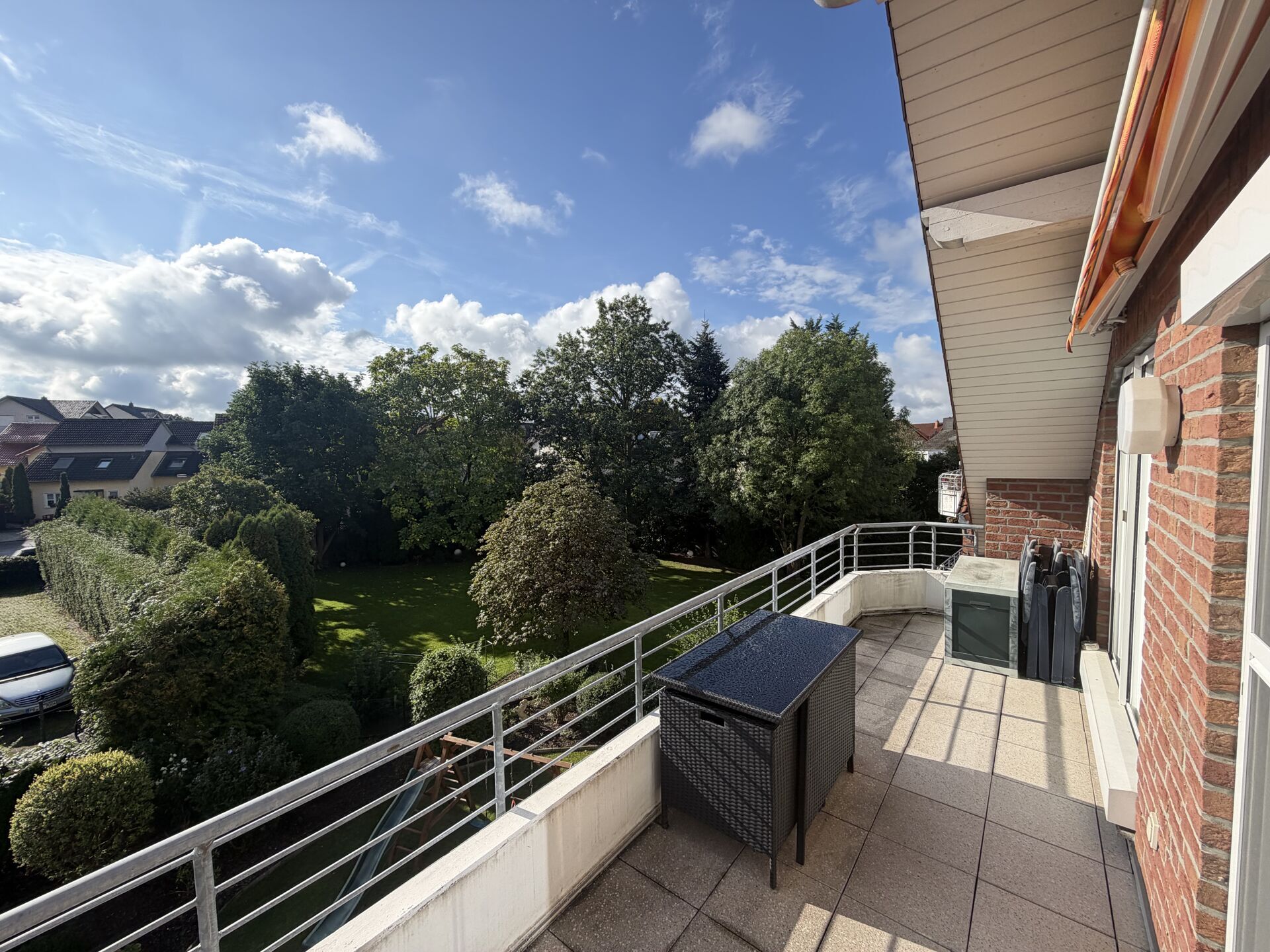 Immobilienangebot - Paderborn / Elsen - Alle - Ruhig gelegene Eigentumswohnung in Elsen mit schönem Balkon und 2 Stellplätzen