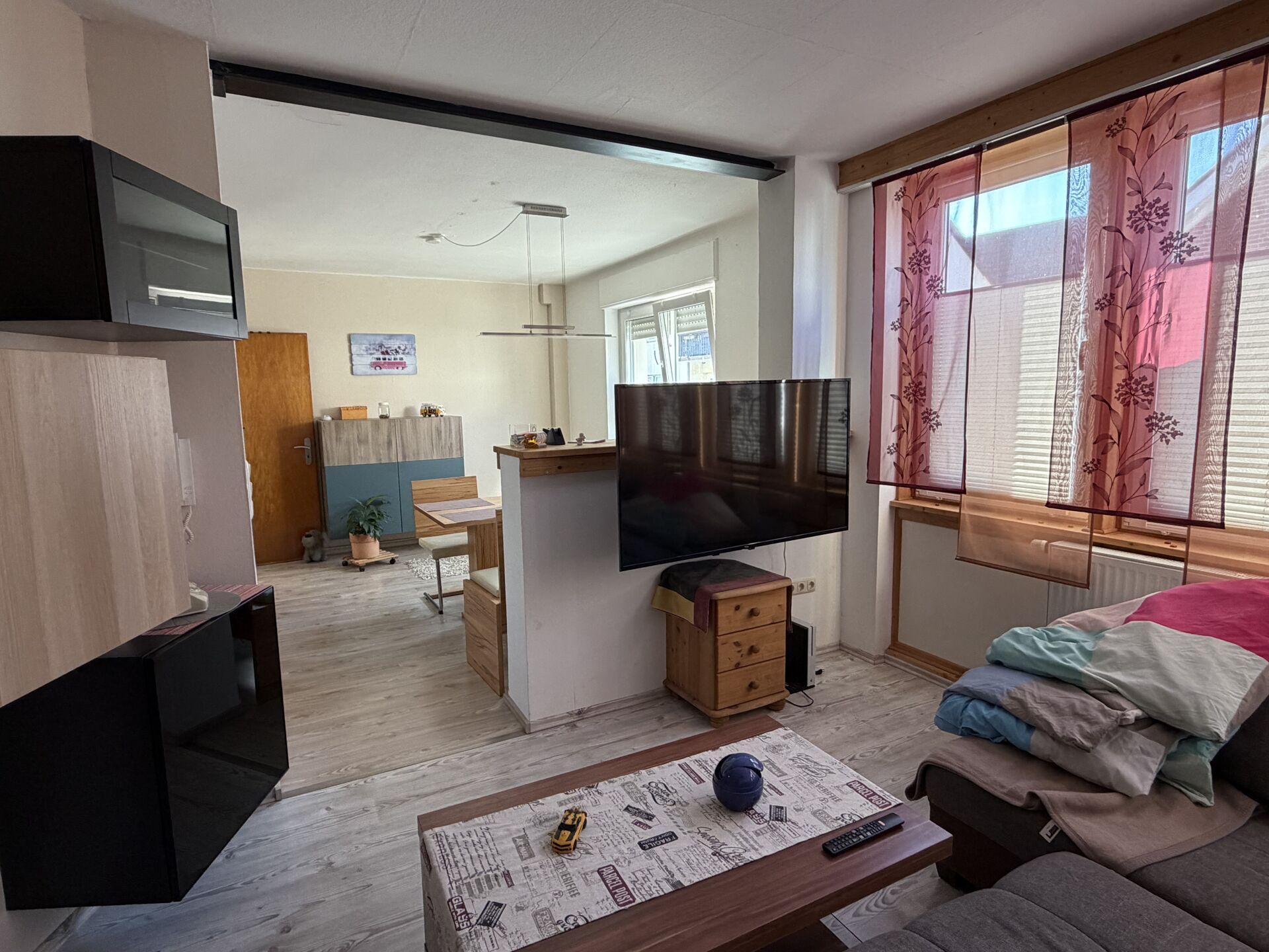 Immobilienangebot - Willebadessen - Alle - Gepflegtes Haus mit Entwicklungspotenzial und großem Nutzungsspielraum in Willebadessen