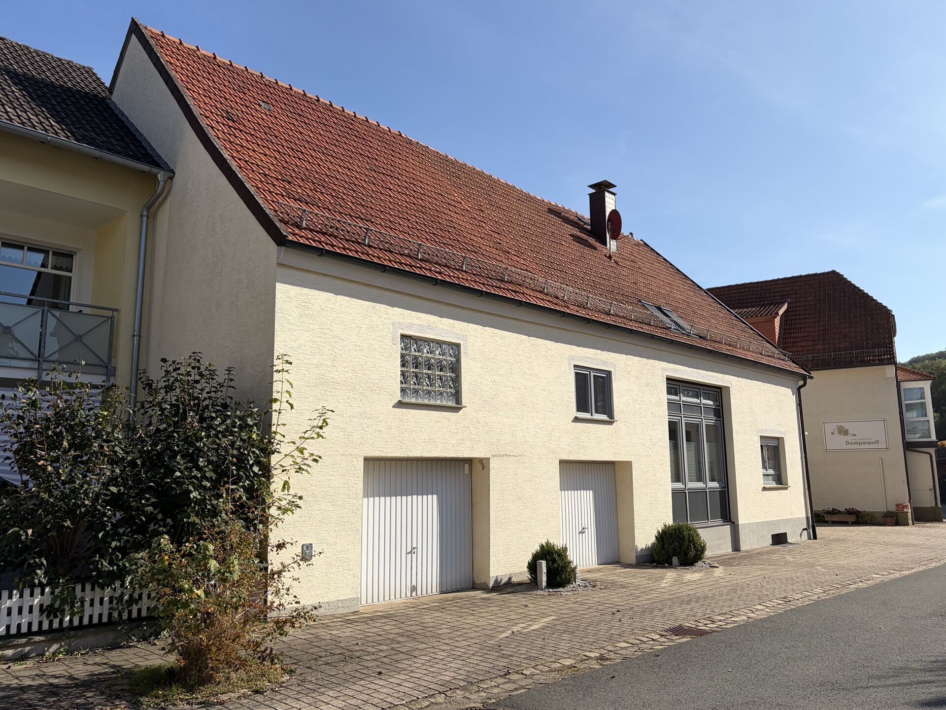 Immobilienangebot - Willebadessen - Alle - Gepflegtes Haus mit Entwicklungspotenzial und großem Nutzungsspielraum in Willebadessen