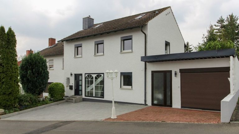  VR Immobilien GmbH - Immobilienangebot - Fulda - Alle - VERMIETET: Gepflegtes Reihenendhaus in Fulda-Maberzell zu vermieten!