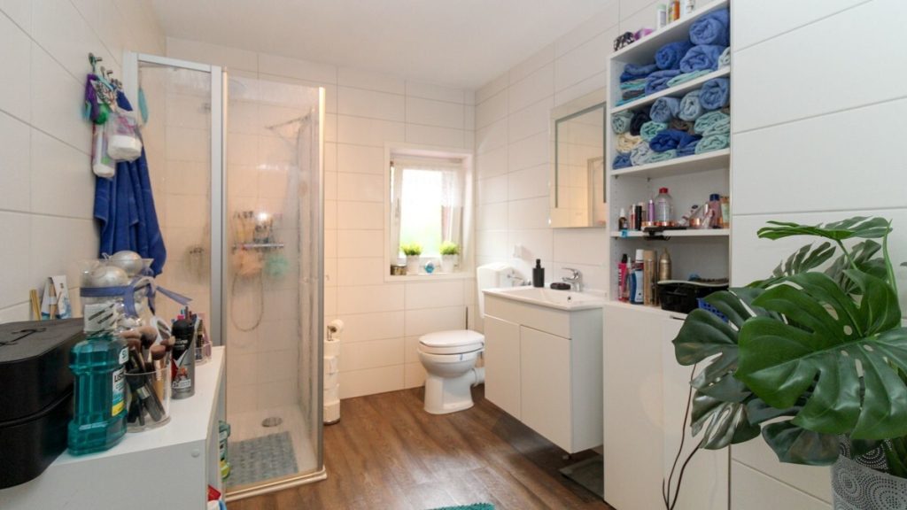 VR Immobilien GmbH - Immobilienangebot - Birstein - Alle - RESERVIERT: Gemütliches Einfamilienhaus mit kleinem Garten in Unterreichenbach