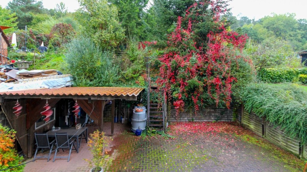 VR Immobilien GmbH - Immobilienangebot - Dermbach - Alle - Doppelhaushälfte als Kapitalanlage mit drei Wohneinheiten in Stadtlengsfeld