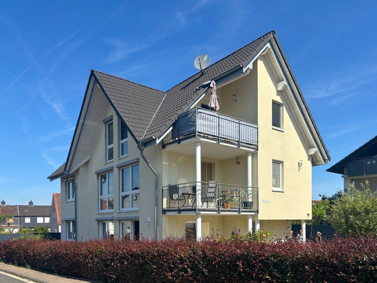VR Immobilien GmbH - Immobilienangebot - Gelnhausen - Alle - Modernes Mehrfamilienhaus in zentraler Lage von Gelnhausen-Meerholz