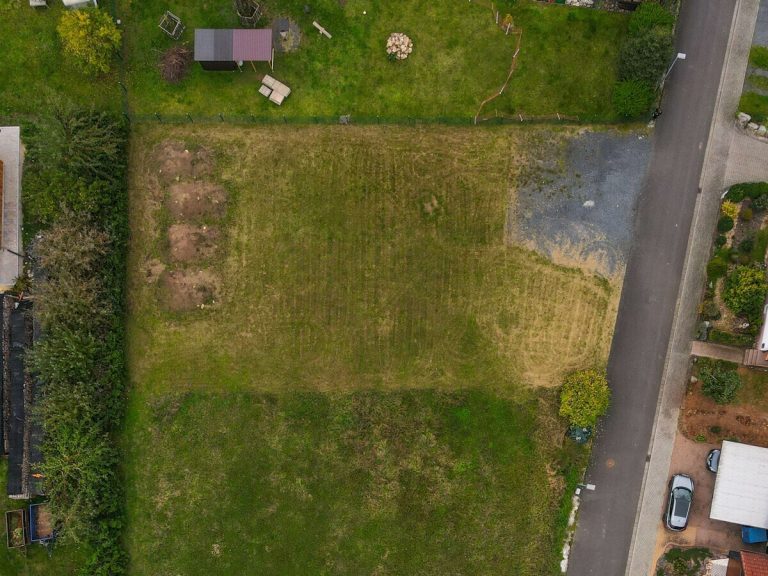  VR Immobilien GmbH - Immobilienangebot - Schleid - Grundstücke - Ihr Bauplatz in Schleid in ruhiger und familienfreundlicher Wohnlage