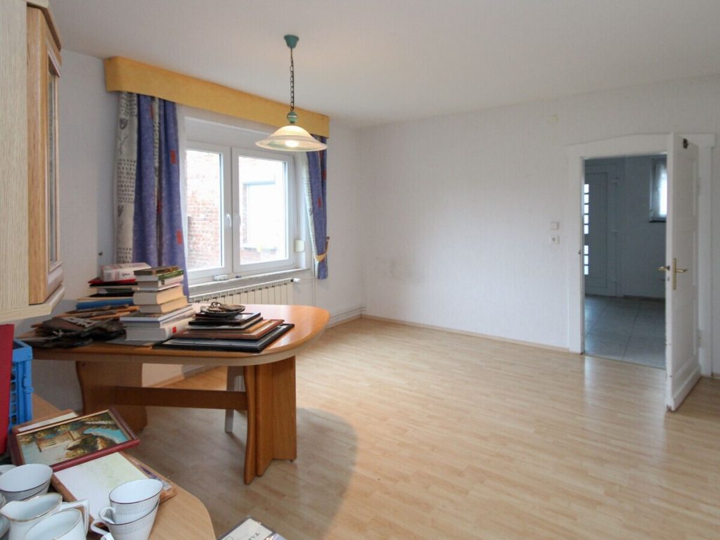VR Immobilien GmbH - Immobilienangebot - Hohenroda - Alle - Hofanlage und Scheune mit Geschichte, Charakter und Möglichkeiten