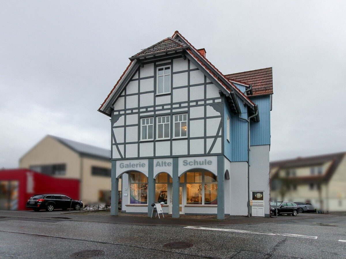 VR Immobilien GmbH - Immobilienangebot - Grebenhain - Alle - Vermietetes Mehrfamilienhaus mit sechs Einheiten in zentraler Lage von Grebenhain