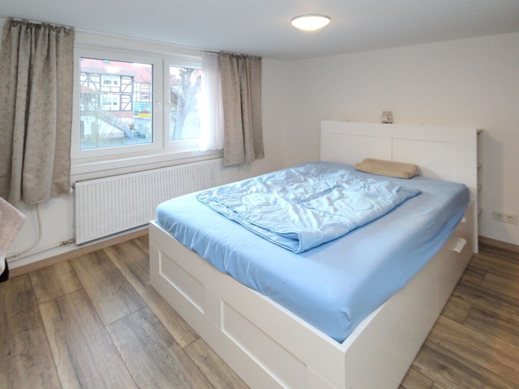 VR Immobilien GmbH - Immobilienangebot - Ludwigsau - Alle - Historisches Fachwerkhaus mit Scheune in Ludwigsau-Beenhausen