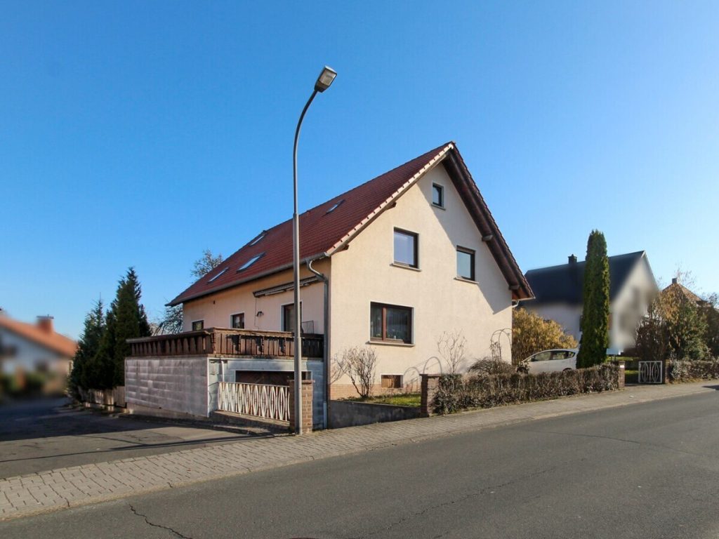 VR Immobilien GmbH - Immobilienangebot - Petersberg - Alle - Großzügiges Wohnhaus in beliebter Lage von Petersberg