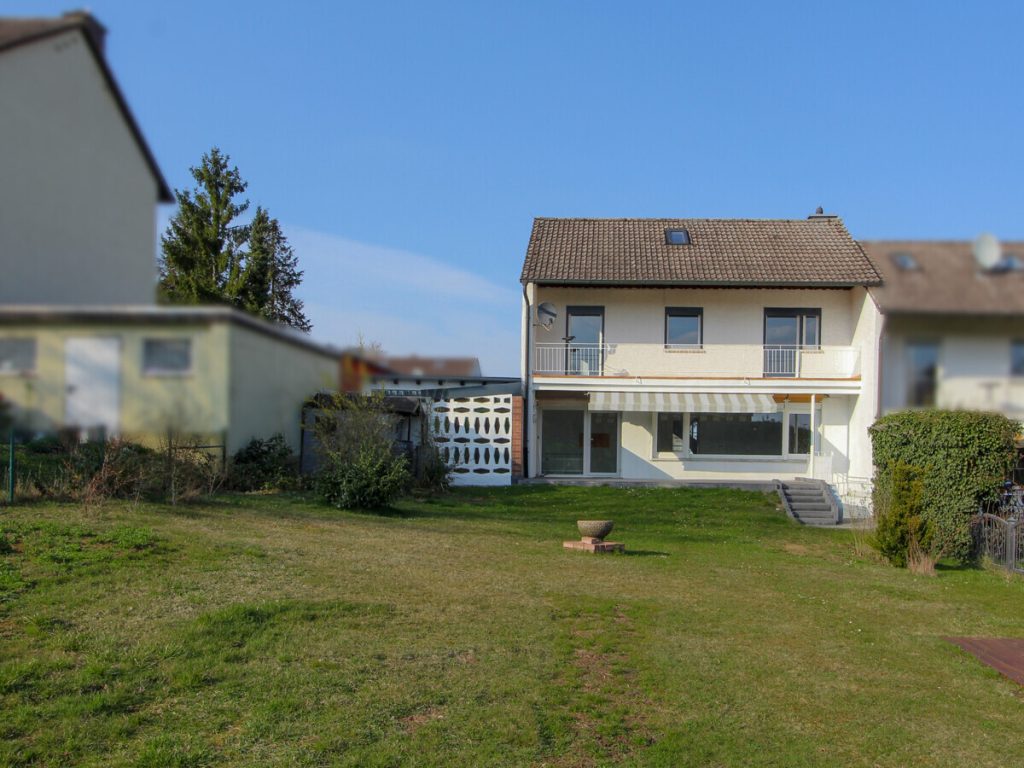 VR Immobilien GmbH - Immobilienangebot - Fulda - Alle - Gepflegtes Reihenendhaus in Fulda-Maberzell zu vermieten!