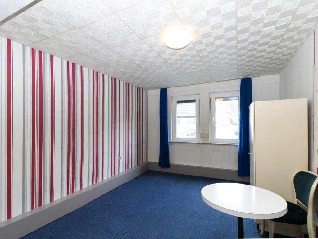 VR Immobilien GmbH - Immobilienangebot - Schlitz - Alle - Ehemaliges Hotel in Schlitz zu verkaufen