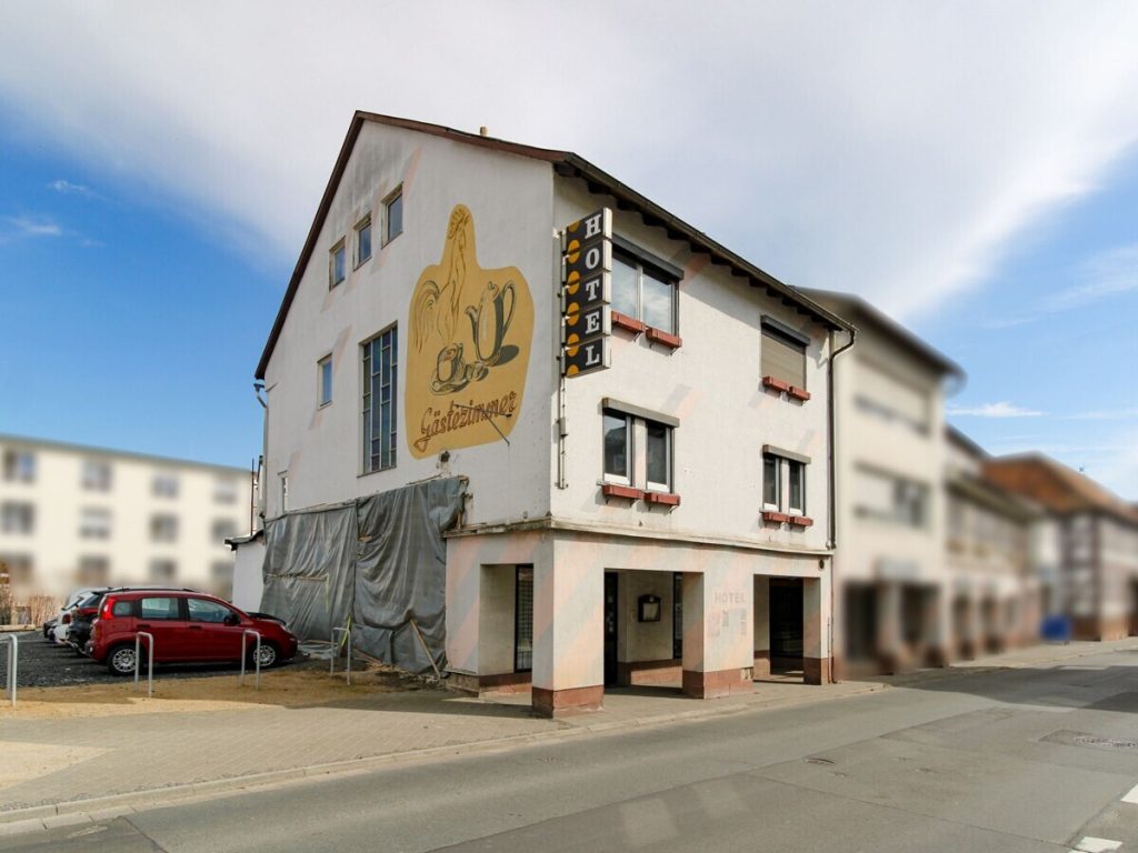 VR Immobilien GmbH - Immobilienangebot - Schlitz - Alle - Ehemaliges Hotel in Schlitz zu verkaufen