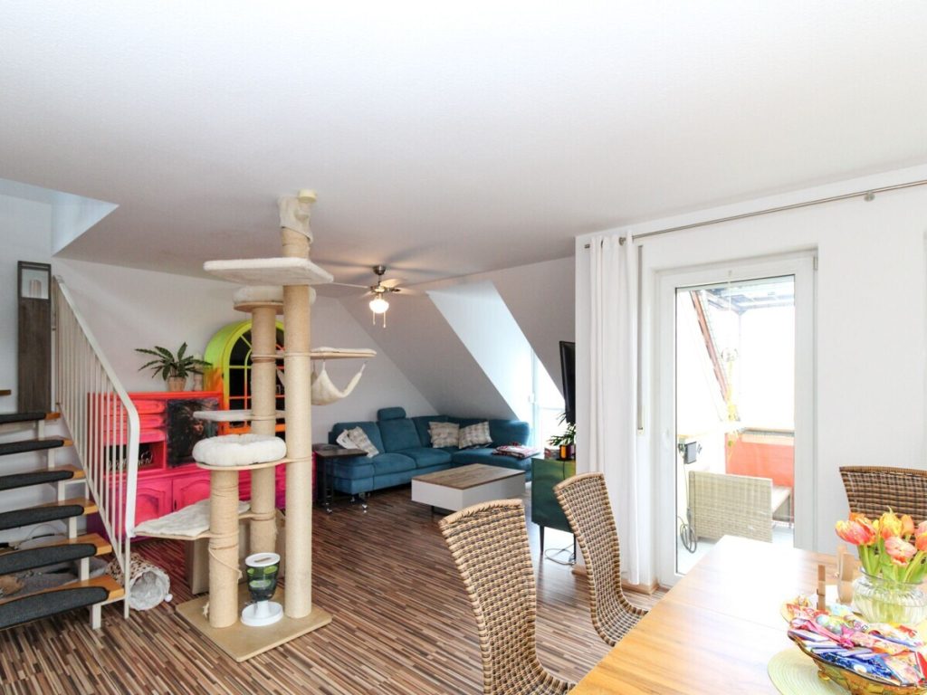 VR Immobilien GmbH - Immobilienangebot - Fulda - Alle - Wohnkomfort über zwei Ebenen – Ihr neues Zuhause in Fulda-Niesig