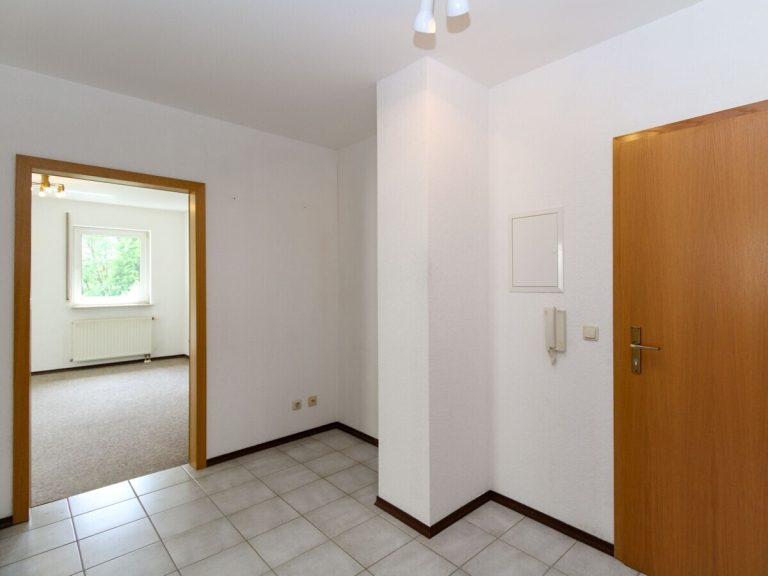  VR Immobilien GmbH - Immobilienangebot - Fulda - Alle - Helle 2-Zimmer-Wohnung mit Balkon und praktischem Grundriss in Fulda-Niesig