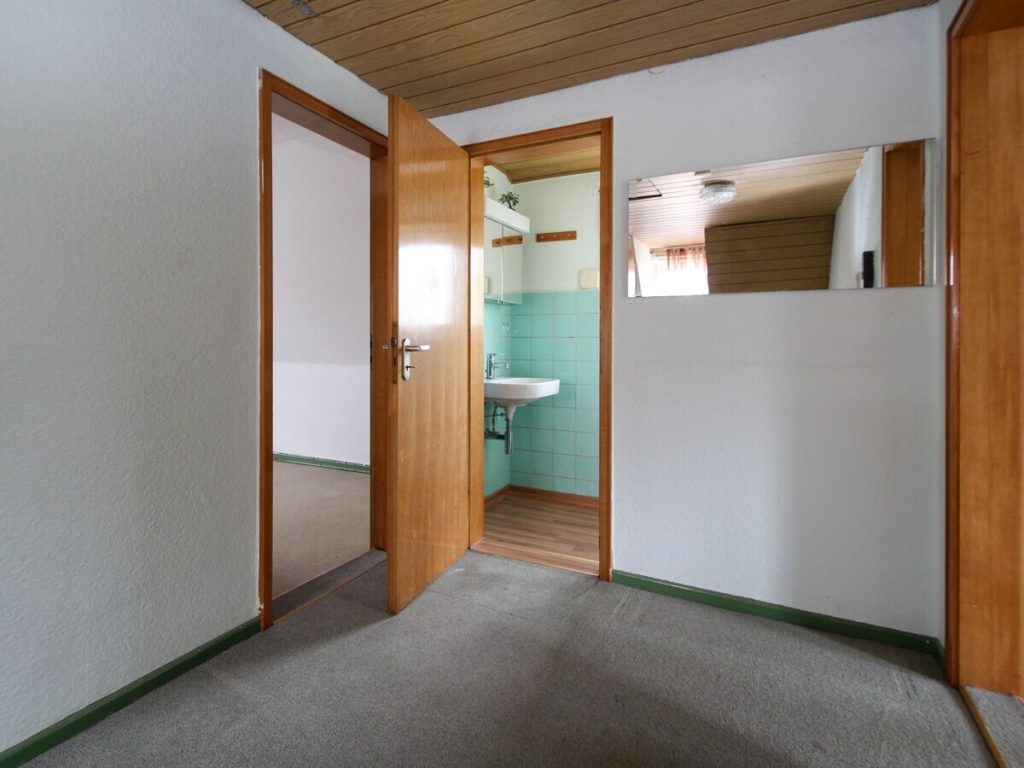 VR Immobilien GmbH - Immobilienangebot - Bad Hersfeld - Alle - Gemütliches Eigenheim mit schönem Garten in Bad Hersfeld
