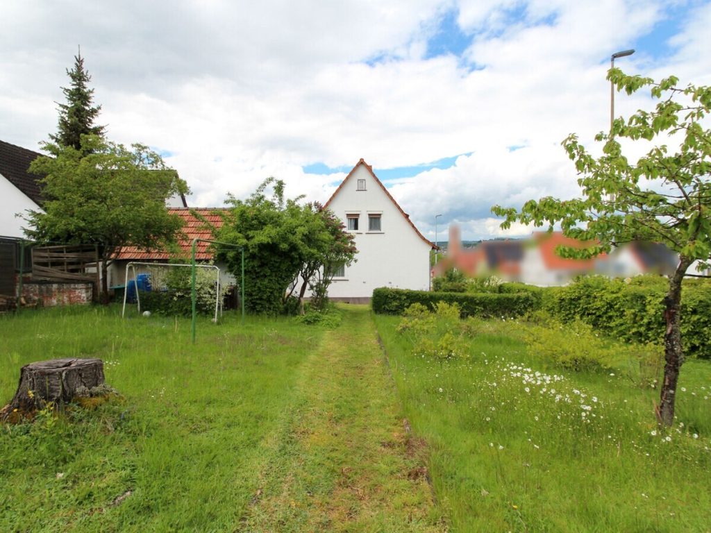 VR Immobilien GmbH - Immobilienangebot - Bad Hersfeld - Alle - Gemütliches Eigenheim mit schönem Garten in Bad Hersfeld