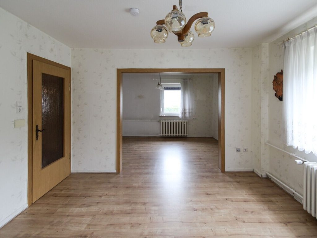 VR Immobilien GmbH - Immobilienangebot - Bad Hersfeld - Alle - Gemütliches Eigenheim mit schönem Garten in Bad Hersfeld