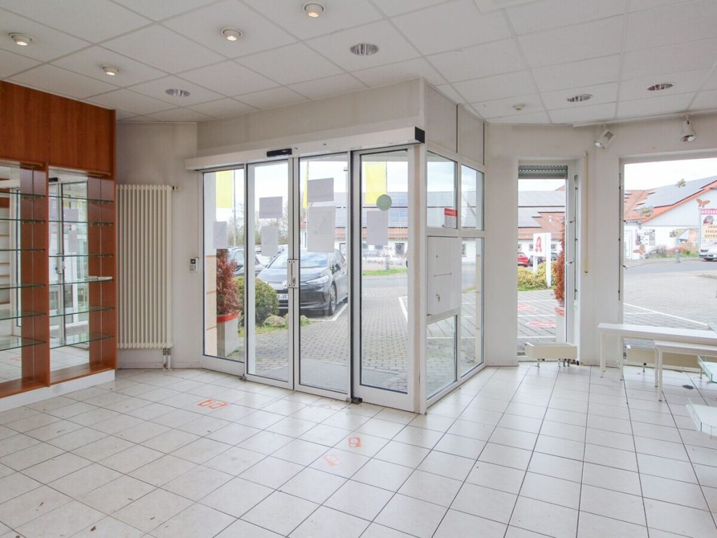 VR Immobilien GmbH - Immobilienangebot - Eichenzell - Alle - Attraktive Gewerbefläche in hochfrequentierter Lage von Eichenzell - Ideal für vielseitige Nutzung