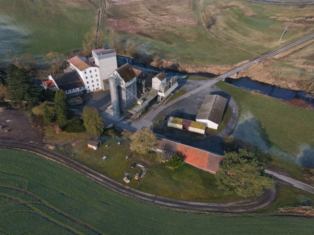 VR Immobilien GmbH - Immobilienangebot - Schlitz - Alle - Ehemalige Mühlenanlage mit Entwicklungspotenzial in Schlitz-Bernshausen