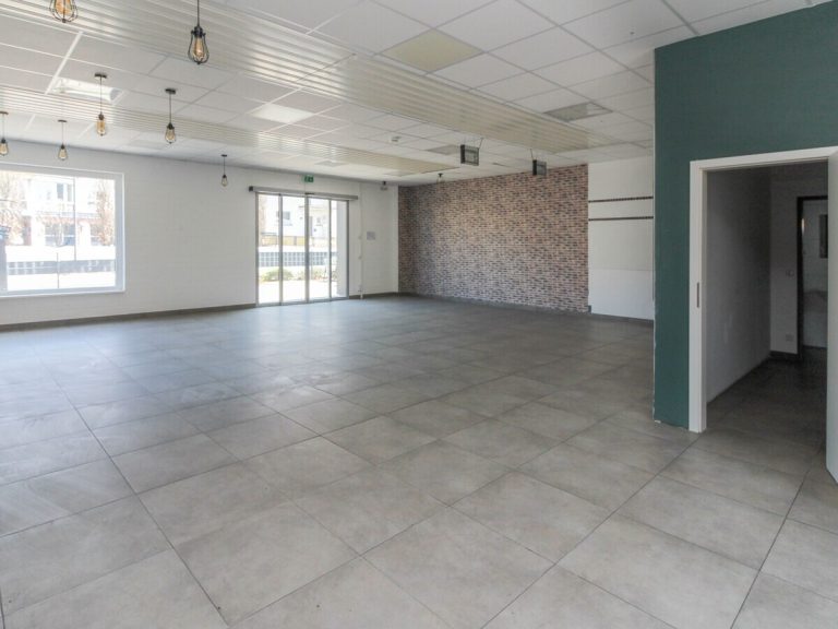  VR Immobilien GmbH - Immobilienangebot - Hünfeld - Alle - Verkaufsfläche mit ca. 220 m² in verkehrsgünstiger Lage von Hünfeld zu vermieten