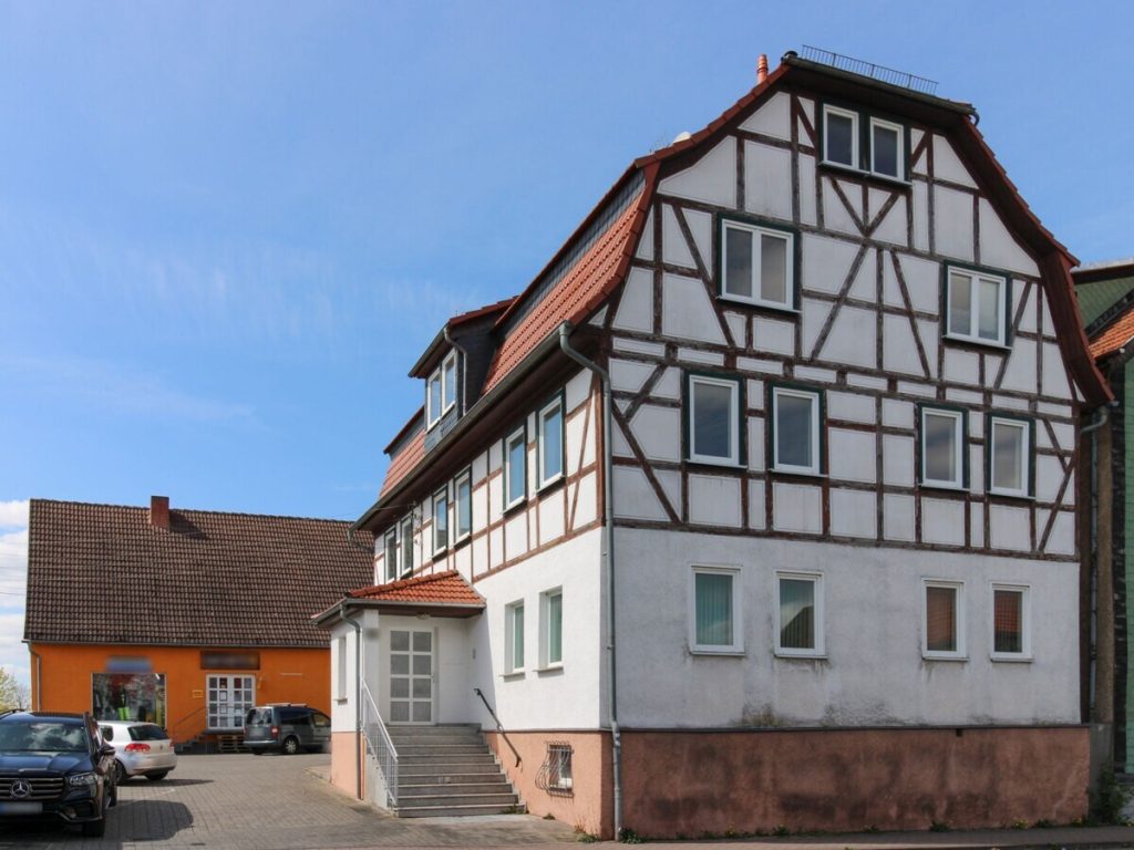 VR Immobilien GmbH - Immobilienangebot - Bad Salzungen - Alle - Wohn- und Geschäftshaus mit Entwicklungspotenzial in zentraler Lage von Bad Salzungen