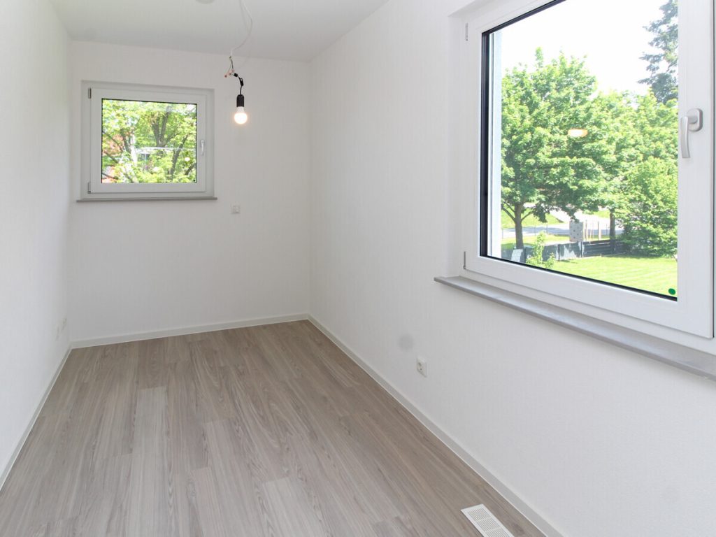 VR Immobilien GmbH - Immobilienangebot - Hünfeld - Alle - Modernes Einfamilienhaus mit hochwertiger Ausstattung und Terrasse